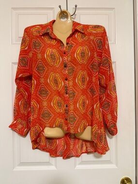 ivy jane Orange Geometric Button-Down Blouse